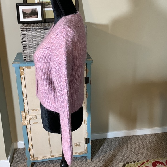 BB Dakota NWOT All the Time Cropped Cardigan Sweater - Picture 8 of 11